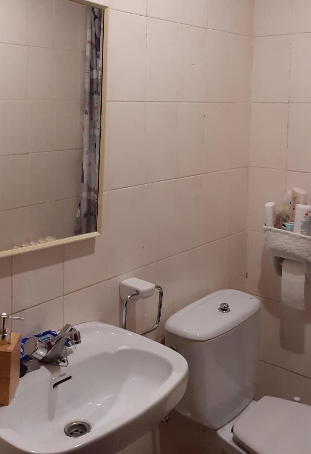 Habitación Doble Privada en Figueres Figueres (Girona) Exterior foto
